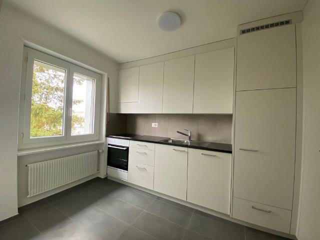4.5 Zimmer, 90 m², 2. Stock