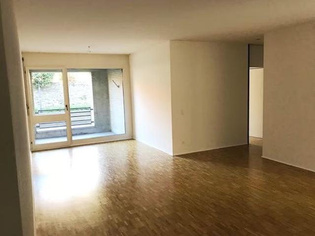 4.5 Zimmer, 90 m², EG