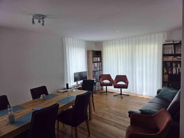 4.5 Zimmer, 90 m², EG
