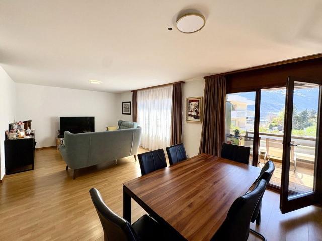 4.5 Zimmer, 91 m², 1. Stock