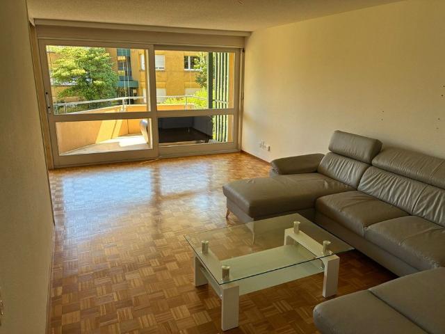 4.5 Zimmer, 92 m², 1. Stock