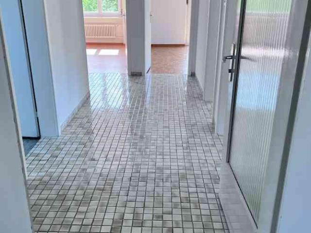 4.5 Zimmer, 92 m², 2. Stock
