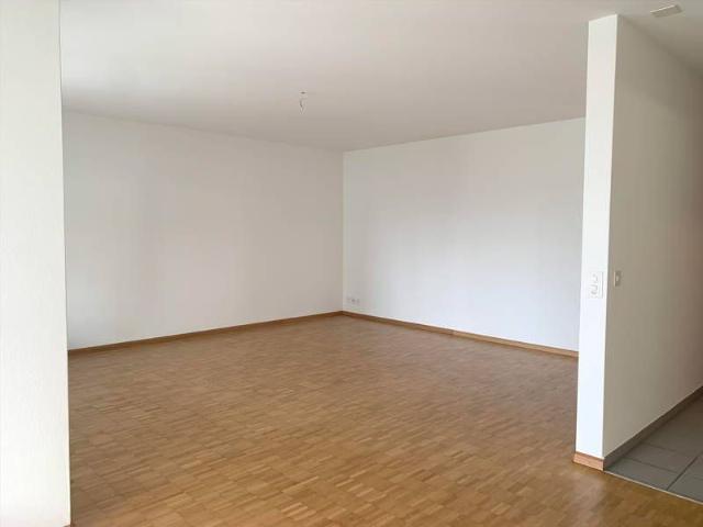 4.5 Zimmer, 92 m², 2. Stock
