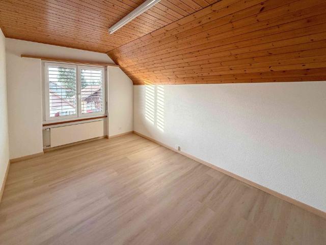 4.5 Zimmer, 93 m², 1. Stock