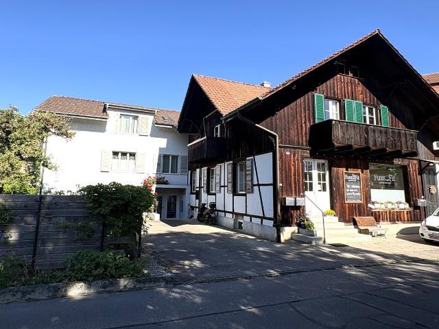 4.5 Zimmerwohnung mit Charme zu vermieten