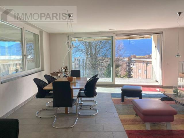 4.5 Zimmerwohnung mit grosser Terrasse