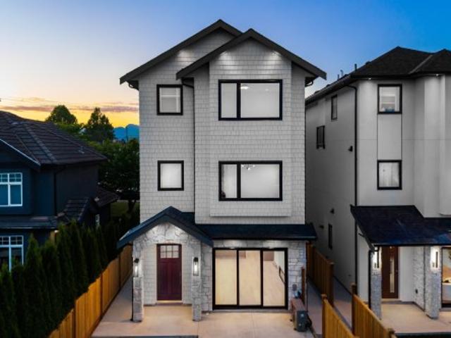 4 6682 Napier Street, Burnaby, BC, V5B 2C3 house for sale | Listing ID R3144 | Royal LePage