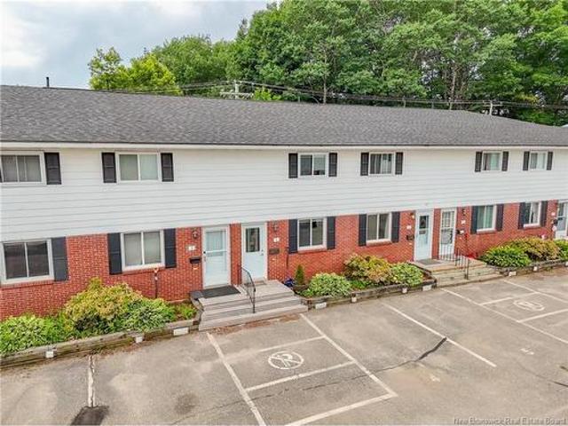 4 60 Colwell Dr, Fredericton, NB, E3A 3R6 house for sale | Listing ID NB143688 | Royal LePage