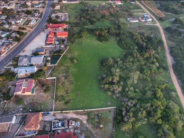 4 748 m² Land available in Hawston