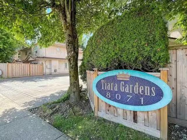 4 8071 Garden City Road, Richmond, BC, V6Y 2P1 house for sal.