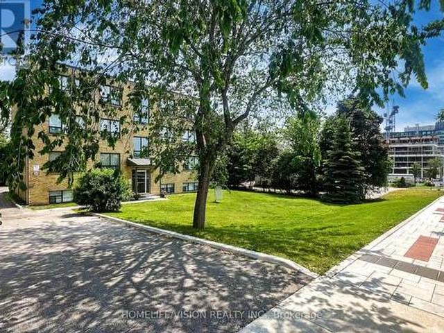 4 9901 Yonge Street, Richmond Hill, ON, L4C 1V1 investment for lease | Listing ID N12967 | Royal LePage
