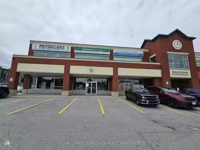 4 9200 Bathurst St, Vaughan, ON, L4J 8W1 commercial for sale.