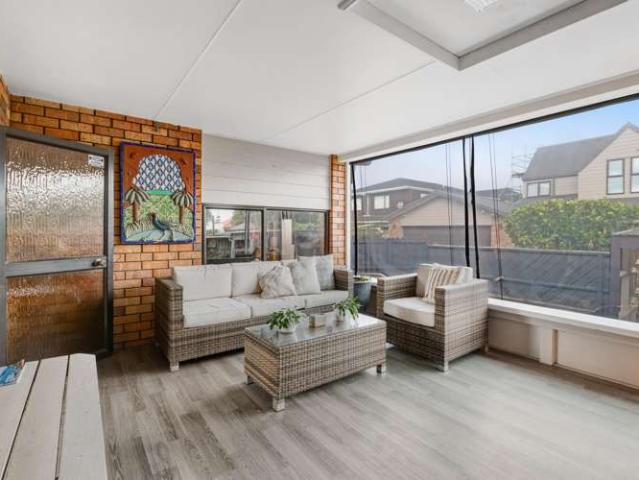 4A Empire Road, Orewa, Rodney