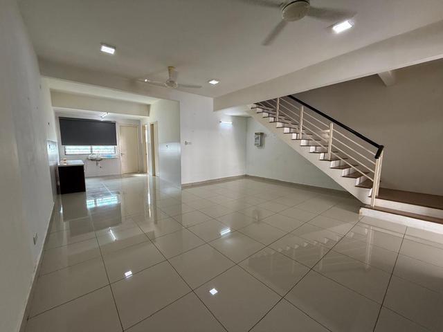 4bed4bath Double Storey House Bandar Ainsdale Seremban for sale