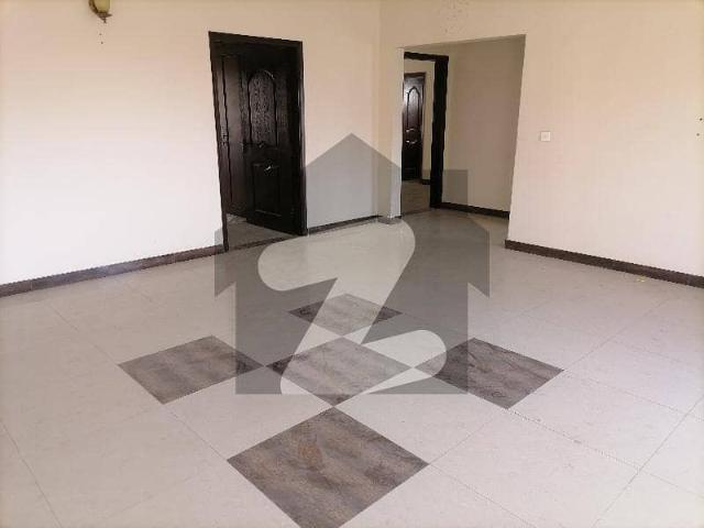 4 Bed DD Flat In Askari 5 Sector F 3000 Square Feet For Sale