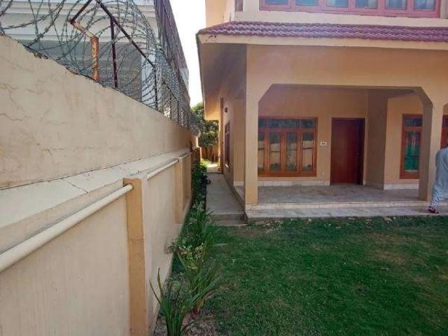 4bed full house 500yard for rent Islamabad F 10 ID 34005