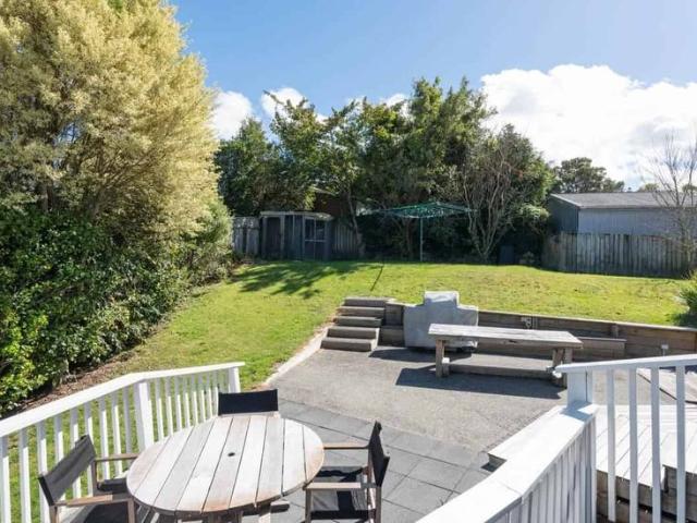 4BED HILLTOP