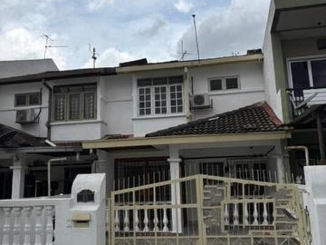 4BEDROOMS Double Storey Terrace Pandan Indah Near Hospital Ampang KL