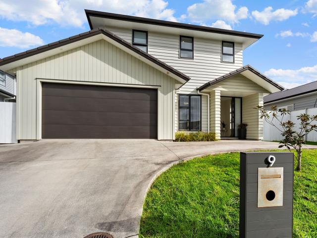 4Brm + Study in desirable Millwater