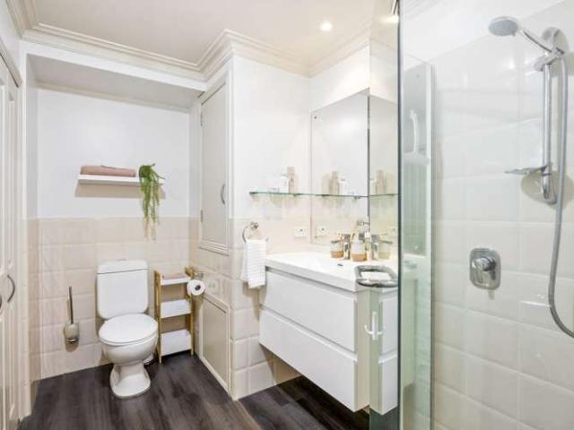 4D/118 Gladstone Road, Parnell, Auckland City