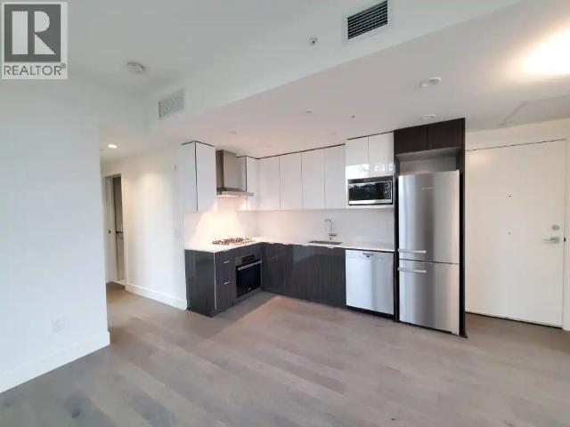 4F 7777 CAMBIE STREET