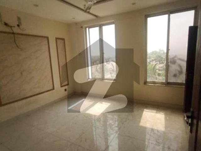 4Marla Flat Available For Rent State Life Housing Society