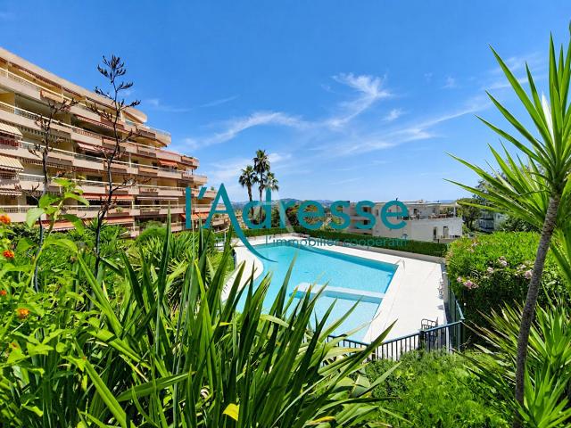 4P 104 m² + terrasse, vue mer, garage et cave 104m² Mandelieu la Napoule