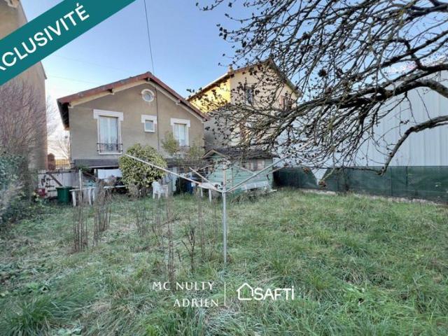 4P avec jardin de 251m2 avec travaux à 13min du RER D