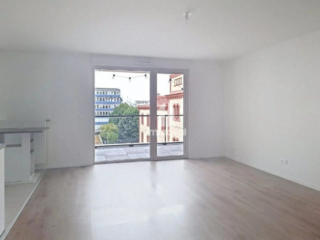 4p. de 81,03m² au 5è étage
