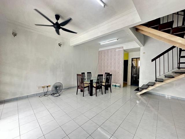 4R3B 2 Sty House Taman LEPKota Perdana Taman Equine Seri Kembangan
