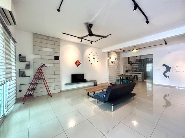 4R4B Double Storey Sendayan Dextora
