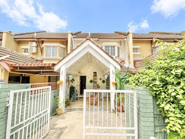 4ROOMS Double Storey Wangsa Perkasa Wangsa Maju Near Taman Melawati