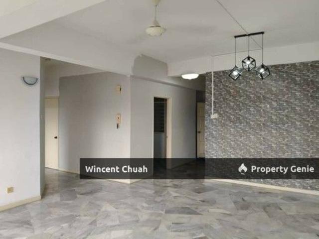 4Rooms Wangsa Heights Condo with Two Balcony. Newly Painted and Renovated
