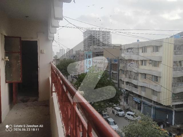 4th Floor Flat Rent Block M North Nazimabad