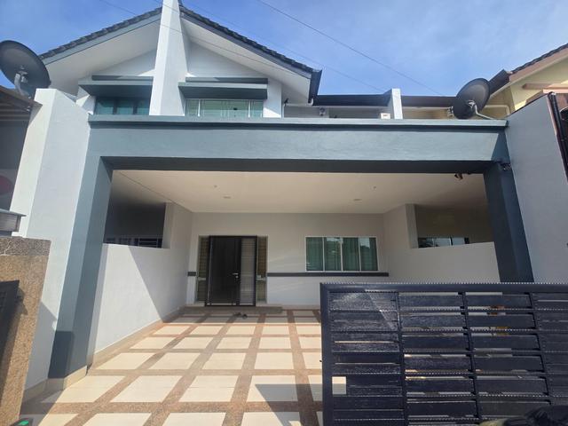 4th Mile Double Storey House For RENT TIPTOP COND