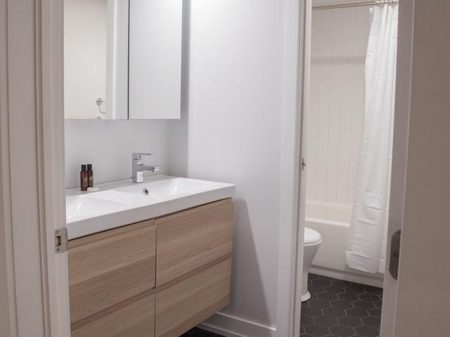 53 Chippewa Avenue 2 Bedroom Apartment for Rent at 53 Chippewa Ave, Ottawa, ON K2G 1Y1 City View