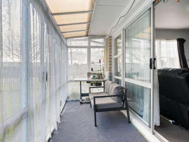 53 Collins Road, Melville, Hamilton City