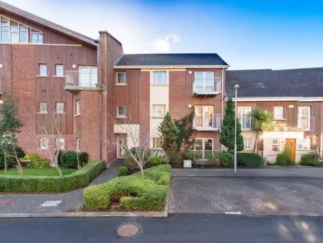 53 Cluain Shee, Aiken's Village, Sandyford, Dublin 18, D18RD63.