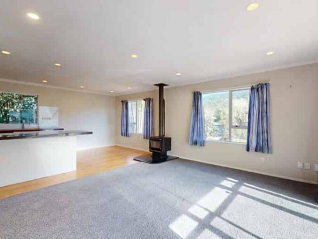 53 Hazlewood Avenue, Karori, Wellington City