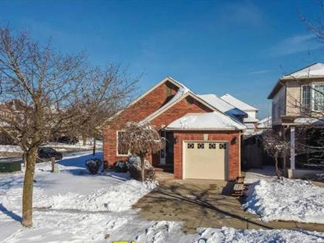53 HILLGARDEN DR Hamilton Ontario