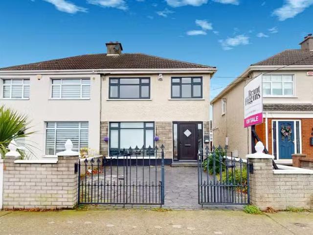 53 Kilmore Road, Artane, Artane, Dublin 5, D05T9F7 is for sale