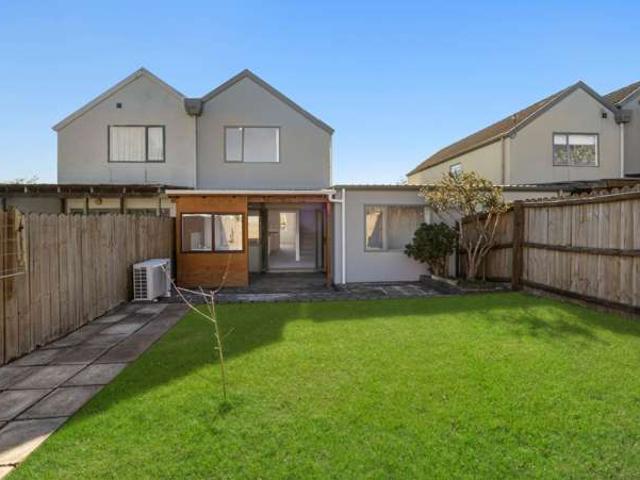 53 Kona Crescent, Henderson, Waitakere City