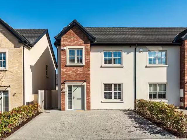 53 Longstone, Blessington Road, W91RY9Y is for sale