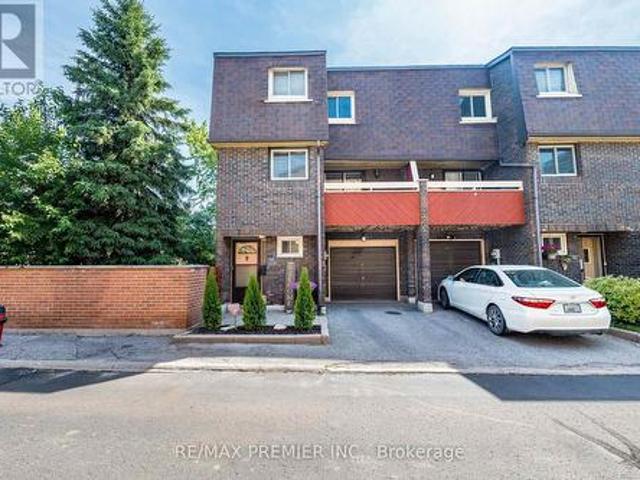53 Poets Walk Way, Toronto, ON, M2J 4V2 townhouse for sale | Listing ID C12250 | Royal LePage