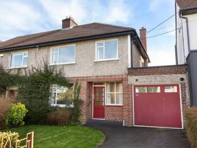 53 Priory Grove, Blackrock, Co. Dublin, A94XW52 is for sale