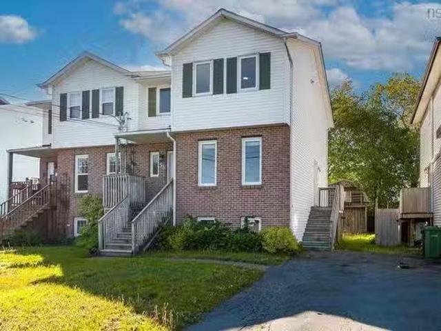 53 Silver Maple Drive, Timberlea, NS, B3T 1G6 house for sale.