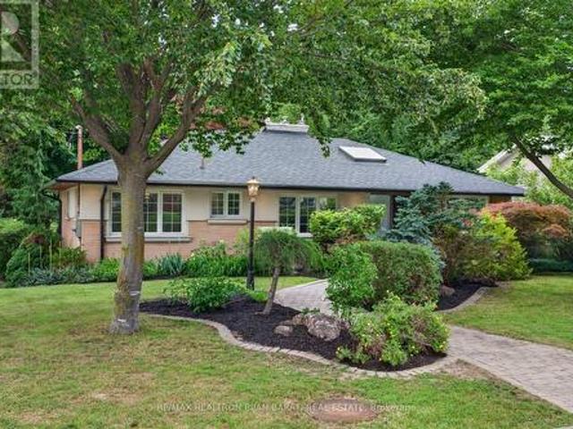 53 Sumner Heights Drive, Toronto, ON, M2K 1Y5 house for sale | Listing ID C13584 | Royal LePage