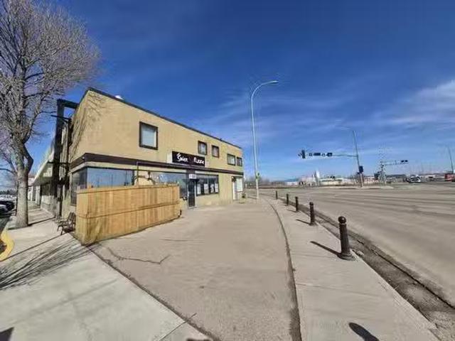 5004 Ab 2A, Lacombe, AB, T4L 1Y2 commercial for sale Listin.