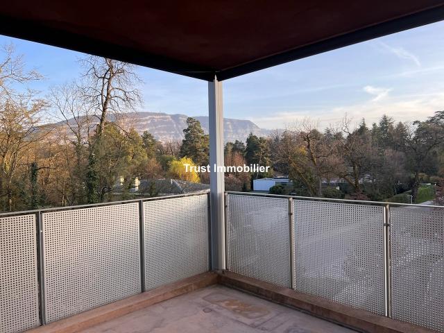 5006L. Grosses Apartment zu vermieten Blick Salève – Conches