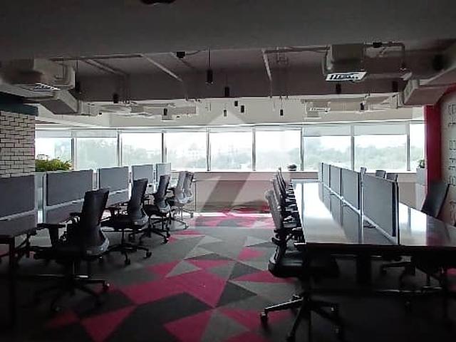 5000 Sqfts Office Available For Rent